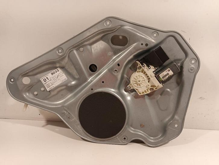 Raammechaniek elektrisch links achter Volkswagen Golf, Auto-onderdelen, Ruiten en Toebehoren, Volkswagen, Gebruikt, Herkomst onderdeel bekend