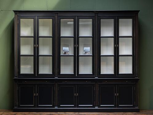 Boekenkast 3 meter Zwart Glasdeuren met Roede Vitrinekast, Huis en Inrichting, Kasten | Wandmeubels, Gebruikt, 200 cm of meer