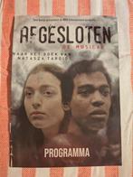 Afgesloten - programmaboekje, Verzamelen, Overige Verzamelen, Ophalen of Verzenden, Zo goed als nieuw