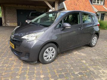 Toyota Verso-S 1.3 VVT-i Dynamic beschikbaar voor biedingen