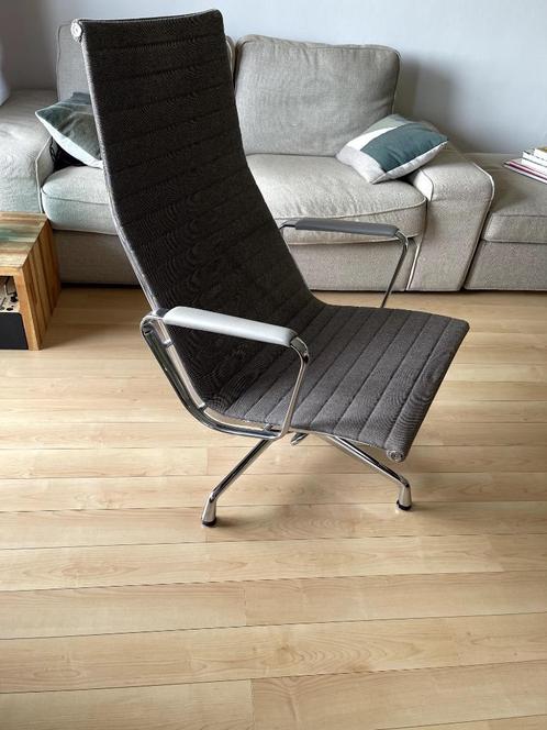Vitra Eames EA 124 +  EA 125 Hopsak80 Grijs Hoogglans Chroom, Huis en Inrichting, Fauteuils, Gebruikt, Metaal, Stof, Ophalen
