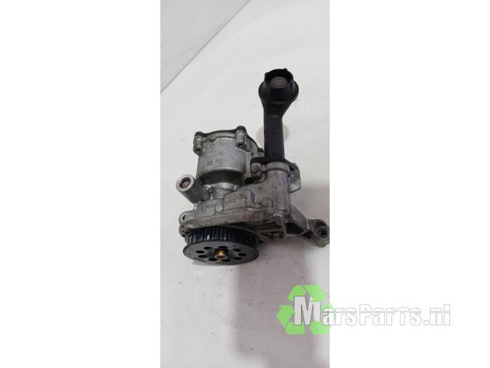 Oliepomp van een Volkswagen Golf, Gebruikt, -, Volkswagen, -