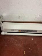 381 cm Projector Screen, Elite Screens M150XWH2, 16:9 Format, Ophalen, Zo goed als nieuw