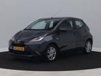 Toyota Aygo 1.0 VVT-i 5 Deurs X-play | CAMERA | 15" | ONDERH, Auto's, Voorwielaandrijving, Euro 5, Stof, Gebruikt