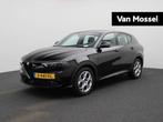 Alfa Romeo Tonale 1.5T Hybrid Sprint | Navigatie | Climate c, Stof, Gebruikt, 4 cilinders, Zwart