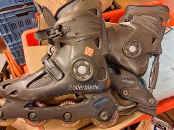 Rollerblade skeelers met rem en bauer kniebeschermers zo goe beschikbaar voor biedingen