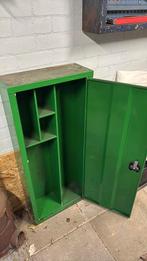 grote ehbo kast / gereedschapskast, Huis en Inrichting, Kasten | Lockerkasten, Ophalen, Zo goed als nieuw
