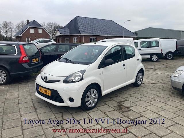 TOYOTA Aygo 1.0 12V VVT-I 5DRS Access 2012, Auto's, Toyota, Bedrijf, Te koop, Aygo, ABS, Airbags, Alarm, Isofix, Radio, Startonderbreker