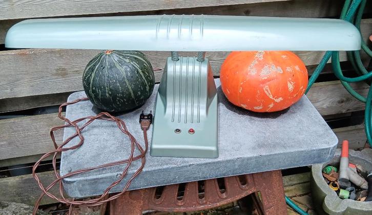 VINTAGE Amerikaanse Dazor bureaulamp model 1000 ’50 (L43), Huis en Inrichting, Lampen | Tafellampen, Gebruikt, 50 tot 75 cm, Kunststof