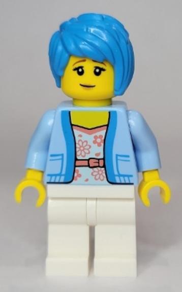 Lego twn437 woman minifigure van Loop Coaster 10303 beschikbaar voor biedingen