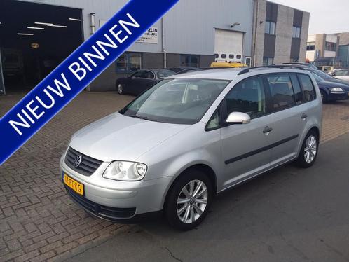 Volkswagen Touran 1.6-16V FSI Turijn (bj 2004), Auto's, Volkswagen, Bedrijf, Te koop, Touran, ABS, Airbags, Airconditioning, Alarm