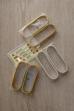 nieuw mouwophouder goudkleurig verpakt 2 of 4 stuks, Ophalen, Nieuw, Goud, Overige materialen