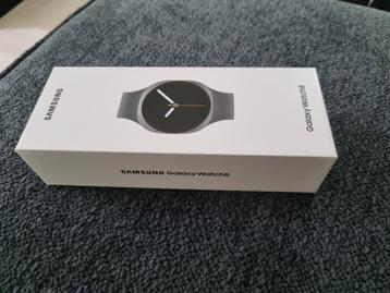 samsung galaxy watch 8 geseald nieuw!!! beschikbaar voor biedingen