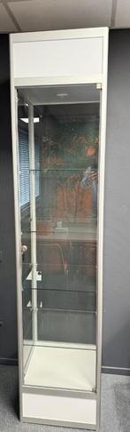 Vitrinekast, Ophalen, Met deur(en), 200 cm of meer, 50 tot 100 cm