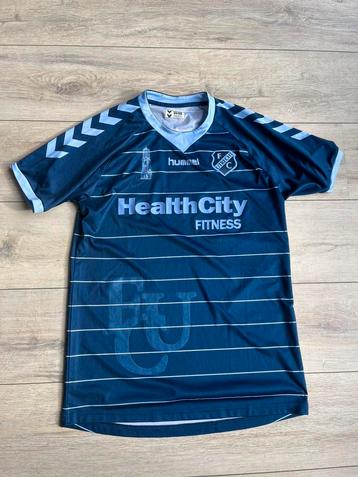 FC Utrecht uitshirt 14/15 maat M beschikbaar voor biedingen
