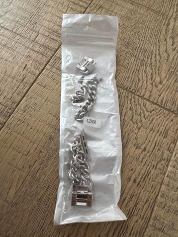 Zilveren Apple Watch Band 42mm - Nieuw! beschikbaar voor biedingen
