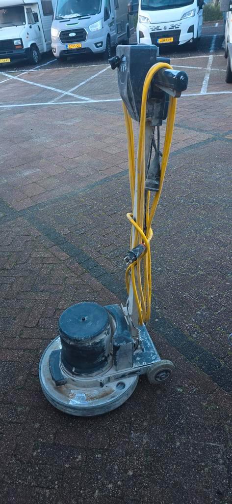 Numatic Schuurmachine HFM1515 & Stofzuiger NDD900, Doe-het-zelf en Verbouw, Gereedschap | Schuurmachines, Gebruikt, Overige typen