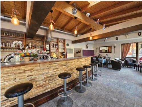 Te koop Bar, café, Mallnitz Oostenrijk, TOP prijs !, Zakelijke goederen, Bedrijfs Onroerend goed, Koop