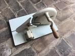 Broodsnijmachine met zwengel, Antiek en Kunst, Antiek | Keukenbenodigdheden, Ophalen