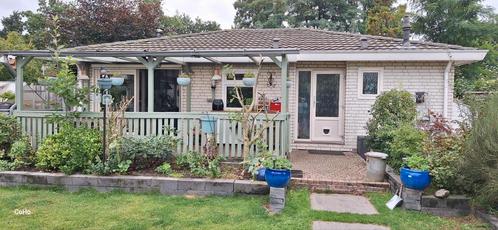 Te koop luxe chalet op ca 500m2 eigen grond in Lunteren, Huizen en Kamers, Recreatiewoningen te koop