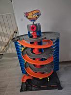 Hot wheels garage, Kinderen en Baby's, Speelgoed | Racebanen, Ophalen, Zo goed als nieuw, Handmatig, Hot Wheels