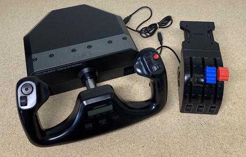 Saitek Pro Flight Yoke Set + Throttle & Rudder Pedals, Computers en Software, Joysticks, Zo goed als nieuw, Ophalen of Verzenden