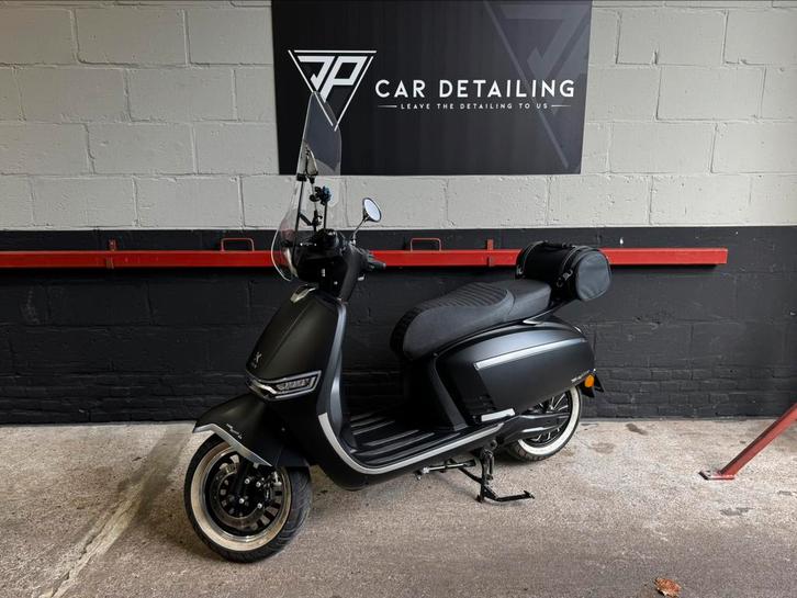 Next Mojito Mat Zwart electrisch scooter 45 KM, Fietsen en Brommers, Scooters | Overige merken, Zo goed als nieuw, Maximaal 45 km/u