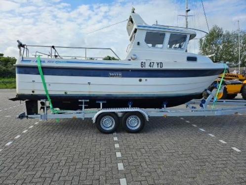 Zeevisboot Bella 7000, Watersport en Boten, Vis- en Consoleboten, Gebruikt, 70 pk of meer, 6 meter of meer, Diesel, Buitenboordmotor