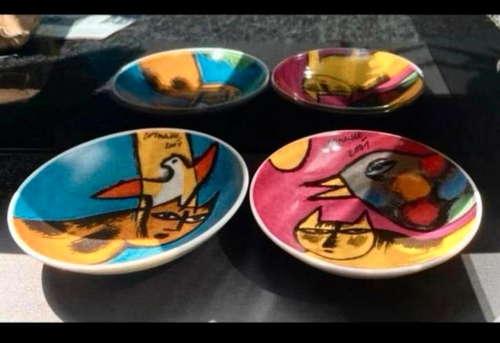Handbeschilderde Schalen en Mokken - Unieke Set, Huis en Inrichting, Keuken | Servies, Gebruikt, Bord(en), Overige stijlen, Keramiek