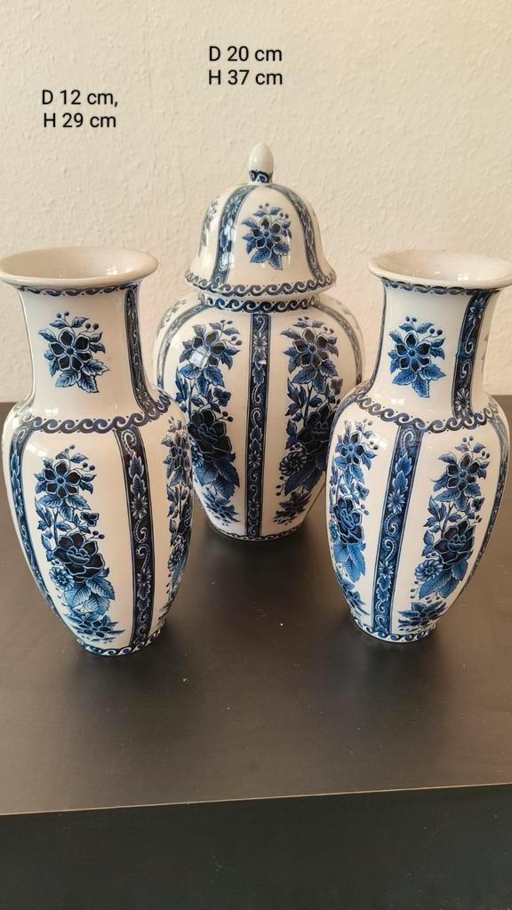 Kaststel vazen en pot Delfts Blauwe stijl, Antiek en Kunst, Antiek | Vazen, Ophalen