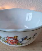 Schaal Arcopal France Provincial, Huis en Inrichting, Keuken | Servies, Ophalen of Verzenden