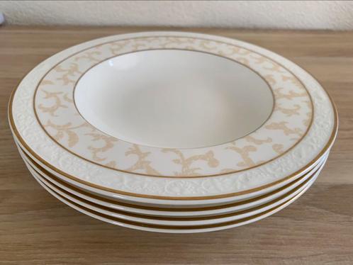 4 Villeroy & Boch Ivoire diepe borden, Antiek en Kunst, Antiek | Servies los, Ophalen of Verzenden