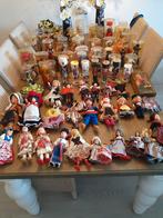 74 klederdracht poppen, Ophalen