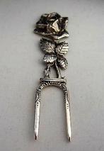 Zilveren brood-vorkje Hildesheimer Rose - ZELDZAAM (7577-1), Ophalen