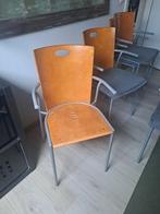 5 Beuken keukenstoel in prima staat. Hout licht beschadig., Huis en Inrichting, Stoelen, Gebruikt, Ophalen of Verzenden, Vijf, Zes of meer stoelen