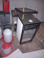 Broedmachines moederbord water en voer torens, Dieren en Toebehoren, Ophalen of Verzenden, Gebruikt, Broedmachine