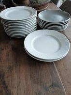 Prachtig servies 12 eschenbach borden+ 8 nieuw  grijs borden, Ophalen, Zo goed als nieuw, Bord(en), Overige stijlen