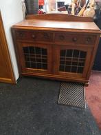 Oud kastje met lades en glas in lood deuren, Antiek en Kunst, Ophalen of Verzenden