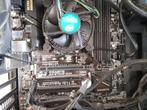 Gigabyte B150M-D3H-CF + Intel i3-6100 3.7GHz (#1), Computers en Software, Processors, Ophalen of Verzenden, Gebruikt, 3 tot 4 Ghz