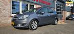 Opel Meriva 1.4 Turbo Cosmo Trekhaak! NAP! Navigatie! Dealer, Voorwielaandrijving, 65 €/maand, Gebruikt, 4 cilinders