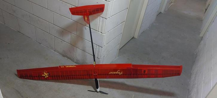 Topmodel CZ Pegasus 2 meter zwever, Hobby en Vrije tijd, Modelbouw | Radiografisch | Vliegtuigen, Gebruikt, Ophalen