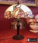 Vintage Tiffany lamp - tafellamp art deco - glas in lood -