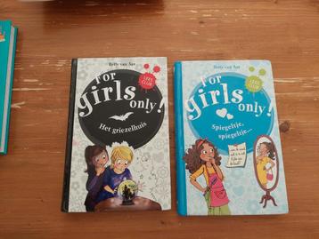 For Girls only 2 boeken voor 1 prijs beschikbaar voor biedingen