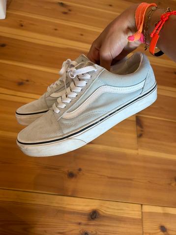 Vans schoenen maat 40.5 beschikbaar voor biedingen