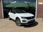 Volkswagen T-Roc 1.5 TSI 150PK|TREHAAK|NAVI/PDC| CARPLAY KM, Voorwielaandrijving, 4 cilinders, 150 pk, Wit