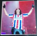 Alice Cooper in Willem II shirt. Foto. Gekaderd. 013~2019., Verzamelen, Ophalen of Verzenden, Zo goed als nieuw, Foto of Kaart