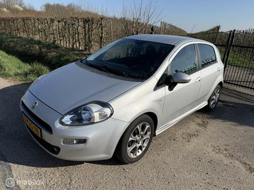 Fiat Punto Evo 0.9 TwinAir Lounge Airco, Auto's, Fiat, Bedrijf, Te koop, Punto EVO, ABS, Airbags, Airconditioning, Alarm, Bluetooth