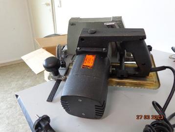 zaagmachine beschikbaar voor biedingen