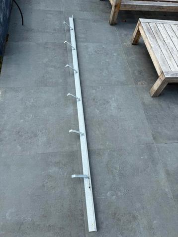 Dorpelijzer 269cm beschikbaar voor biedingen