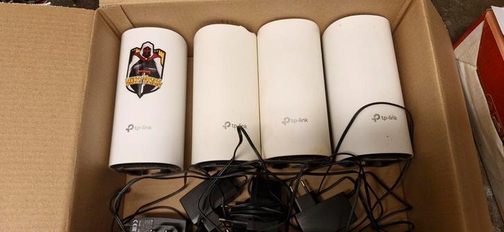 TP -Link Deco M4R set van 4, Computers en Software, WiFi-versterkers, Zo goed als nieuw, Ophalen of Verzenden